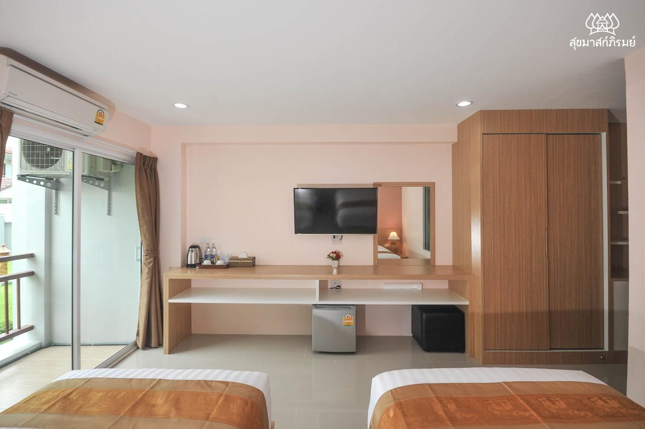 Hotel Sukkhamas Pirom à Nakhon Ratchasima Extérieur photo